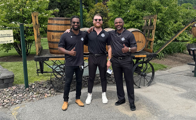 Bourbon Tours Expert Guides